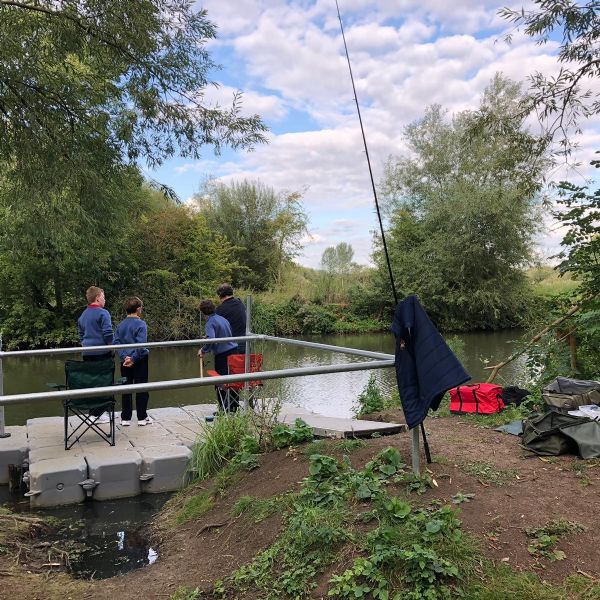 Fishing on the River Cherwell